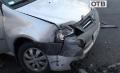 19.12.2012 - Во Владивостоке в результате ДТП седан отбросило на припаркованные авто