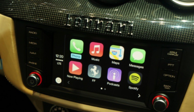 Ferrari первой поставила систему CarPlay от Apple