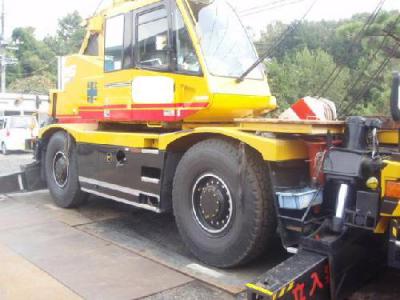 автокран Komatsu LW250-5 1997 г.в.