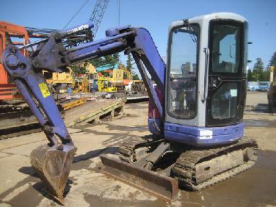 мини-экскаватор Komatsu PC28UU-3E 1999 г.в.