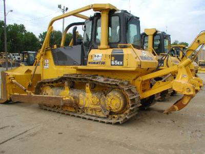 бульдозер Komatsu D65EX-15 2005 г.в.
