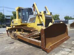 бульдозер Komatsu D85EX-15-10040 2003 г.в.