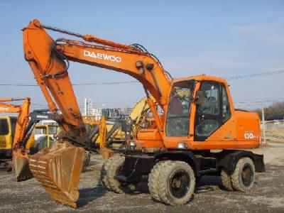 колесный экскаватор Doosan 130W-V 2000 г.в.