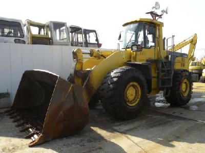 фронтальный погрузчик Komatsu WA500-3 1996 г.в.
