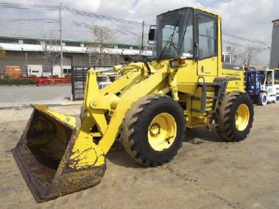 фронтальный погрузчик Komatsu WA100-3 1993 г.в.