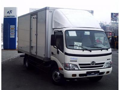 автофургон Hino 300 2009 г.в.