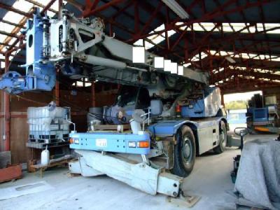 автокран Komatsu LW250-5 1996 г.в.