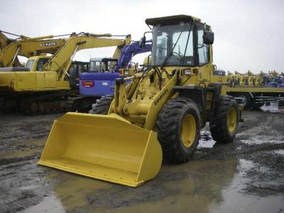 фронтальный погрузчик Komatsu WA100 1996 г.в.