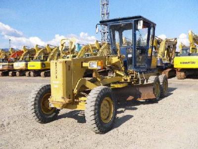 грейдер Komatsu GD405A-2 1993 г.в.
