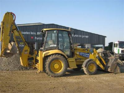 фронтальный погрузчик Komatsu WB93R-2 2004 г.в.