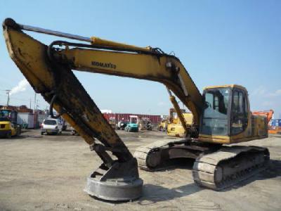 гусеничный экскаватор Komatsu PC200-6E 2001 г.в.