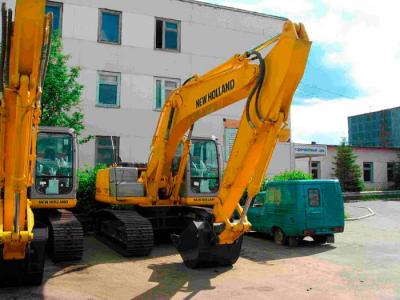 гусеничный экскаватор New Holland E215 BJ 2008 г.в.