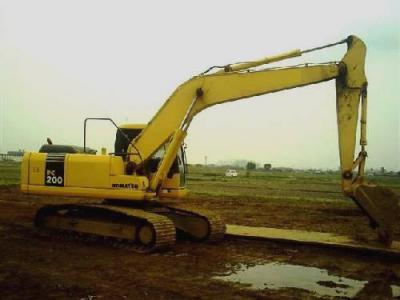 гусеничный экскаватор Komatsu PC200-7 2005 г.в.