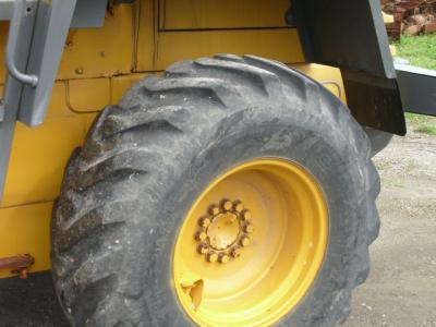 фронтальный погрузчик Komatsu WA100-3 1999 г.в.