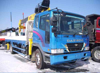 грузовик с краном Daewoo Ultra 2004 г.в.