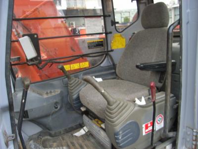 гусеничный экскаватор Hitachi EX135USR 1999 г.в.