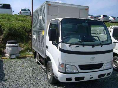 автофургон Toyota Dyna 2002 г.в.
