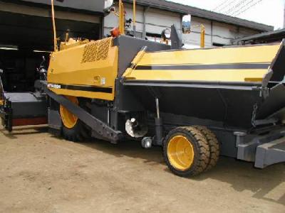 асфальтоукладчик Mitsubishi MF31WD 2001 г.в.