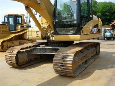 гусеничный экскаватор CAT 320D 2005 г.в.