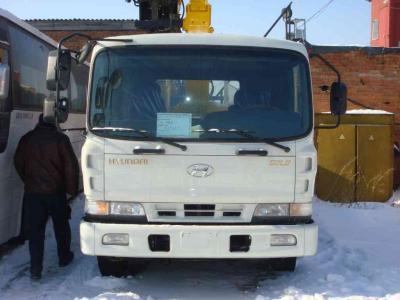 грузовик с краном Hyundai Gold 2005 г.в.