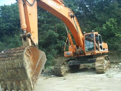гусеничный экскаватор Doosan 470LCV 2003 г.в.