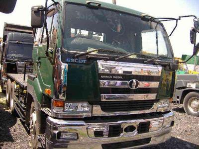седельный тягач Nissan Diesel UD 2004 г.в.