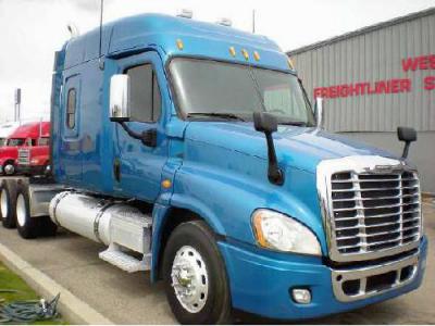 седельный тягач Freightliner CASCADIA 2008 г.в.