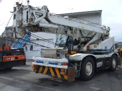 автокран Komatsu LW250-5 1996 г.в.