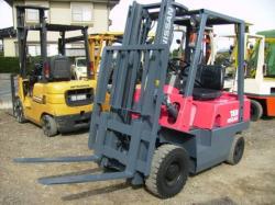 NISSAN NQJ01M18  дизель