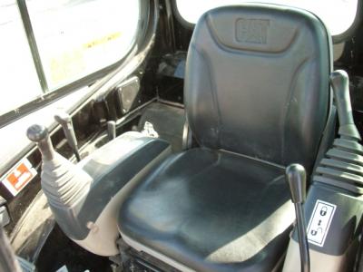гусеничный экскаватор CAT 303CR 2004 г.в.