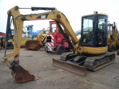 гусеничный экскаватор CAT 304CR 2004 г.в.