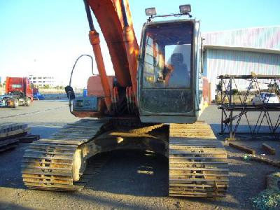 гусеничный экскаватор Hitachi EX200-5E 1999 г.в.