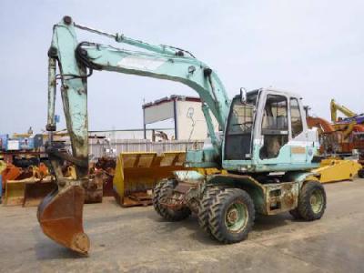 колесный экскаватор KOBELCO SK100W 1996 г.в.