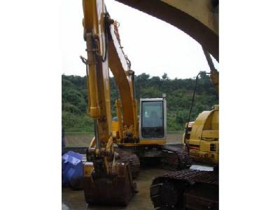 гусеничный экскаватор KATO HD820-3 2004 г.в.