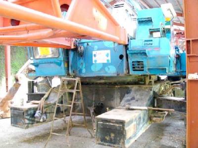 гусеничный кран Hitachi CX1000 1997 г.в.