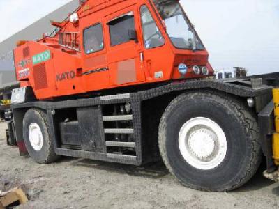 автокран KATO KR45H-V 1991 г.в.