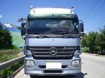 седельный тягач Mercedes-Benz ACTROS 2004 г.в.