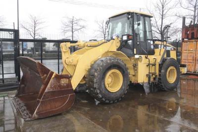 фронтальный погрузчик CAT 950G2 2004 г.в.