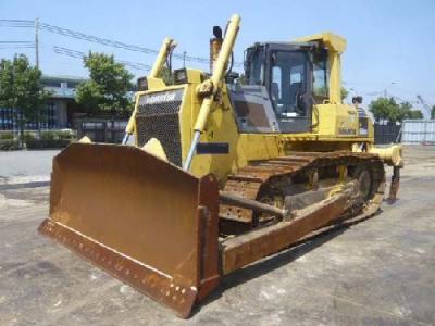 бульдозер Komatsu D85EX-15 2003 г.в.