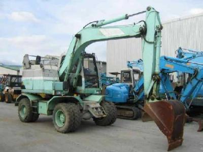 колесный экскаватор KOBELCO SK100W-1 1996 г.в.
