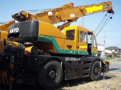 автокран KATO KR25H-V3 1998 г.в.