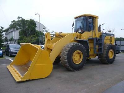 фронтальный погрузчик Komatsu WA500-3 2001 г.в.