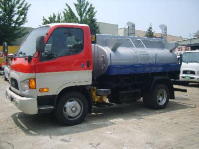 автоцистерна Hyundai  2005 г.в.