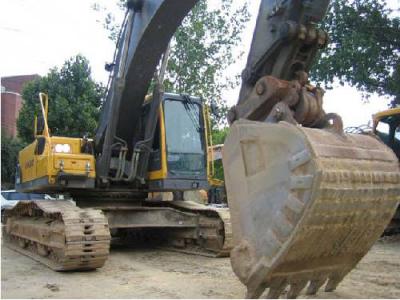 гусеничный экскаватор Volvo EC290B 2006 г.в.