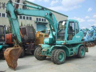 колесный экскаватор KOBELCO SK100W-1 1993 г.в.