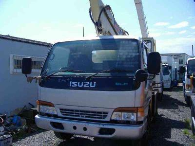 колесный экскаватор Isuzu Elf 1999 г.в.