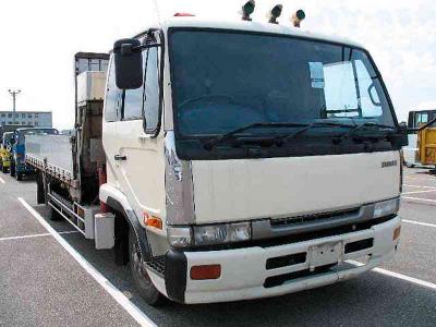 грузовик с краном Nissan Condor 2000 г.в.