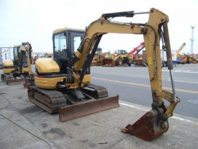 гусеничный экскаватор CAT 304CR 2004 г.в.