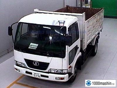 самосвал Nissan  2005 г.в.