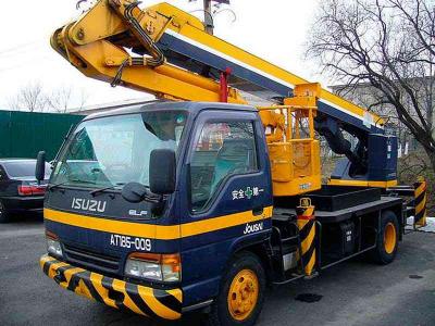 автовышка Isuzu Elf 1994 г.в.